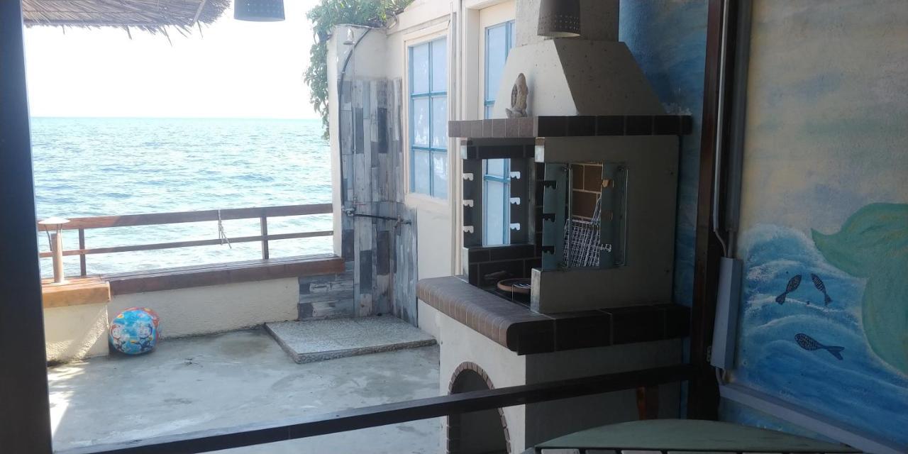 Stone Villa Inside Sea- Kids'Land Platanidia 外观 照片