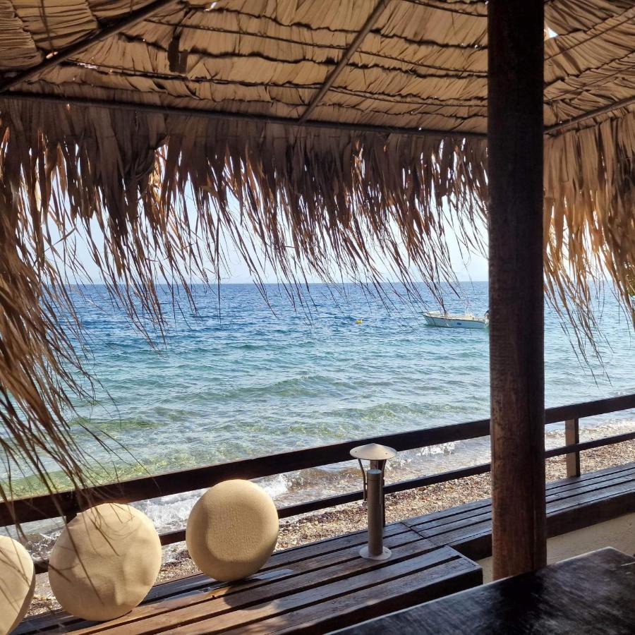 Stone Villa Inside Sea- Kids'Land Platanidia 外观 照片