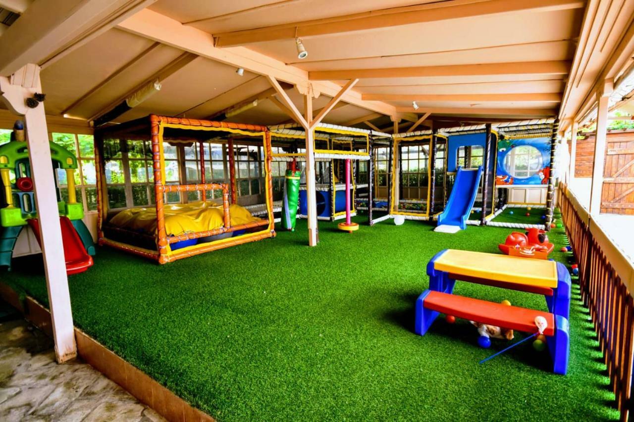 Stone Villa Inside Sea- Kids'Land Platanidia 外观 照片